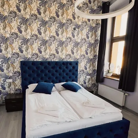 Aparthotel Legnicki Browar Ksiazecy I Restauracja 3*