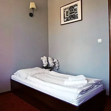Legnicki Browar Ksiazecy I Restauracja Aparthotel 3*